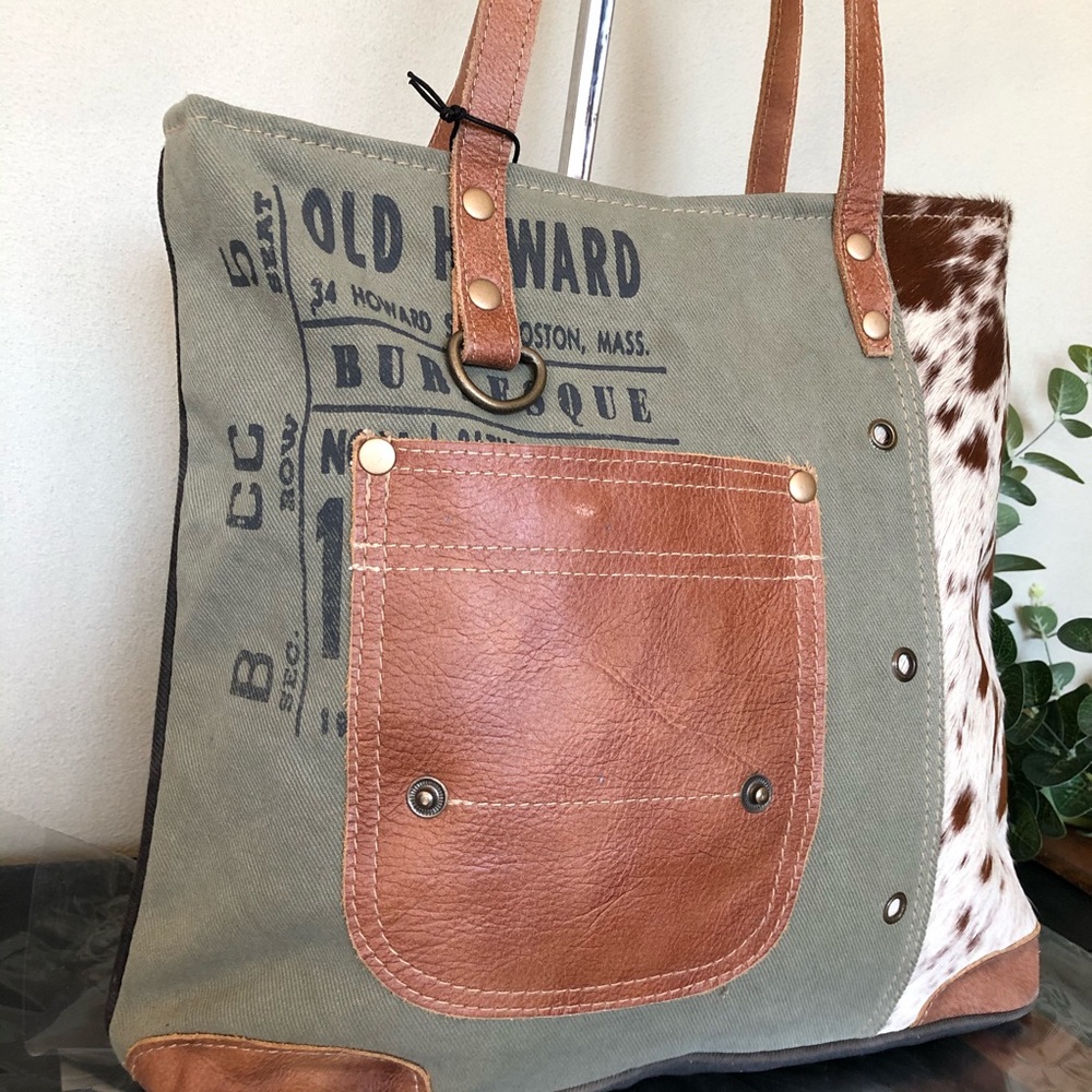 Myra Bag Leather Pocket Tote Up-cycled Canvas NWT - Picture 2 of 6